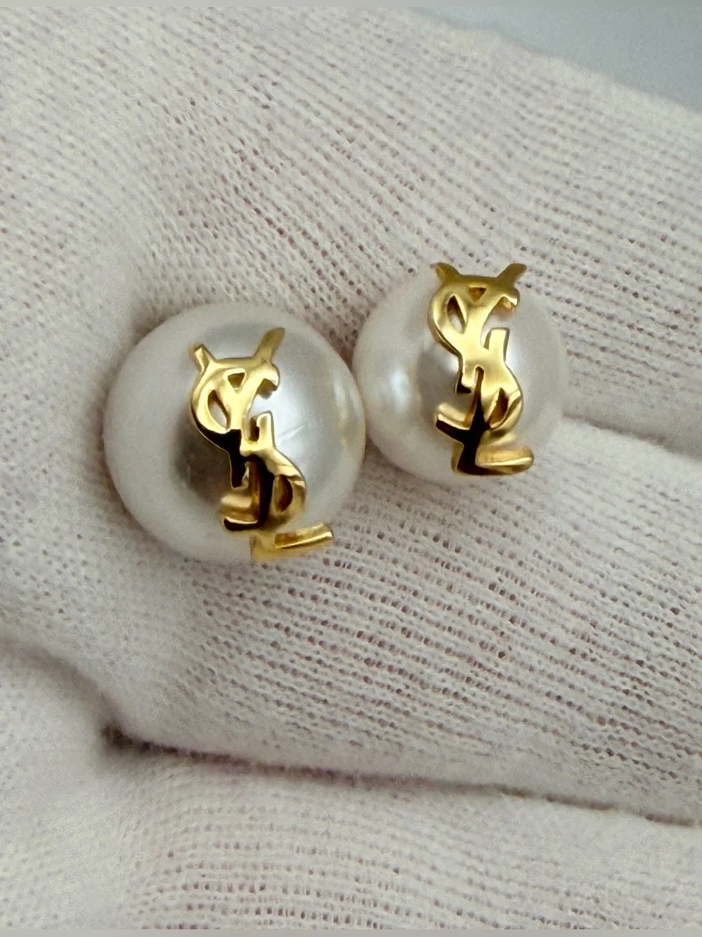 Saint Laurent Gold Logo Pearl Cassandra Asymmetrical Stud Earrings YSL Gold Tone
